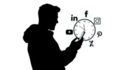 Teen's 30-Day Social Media Detox Transforms Life Amid Digital Addiction Warnings