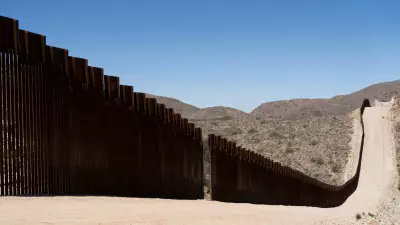 Trump Proposes NATO Troops at US-Mexico Border, Citing Article 5