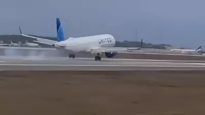 United Airlines Flight Narrowly Avoids Crash Landing in Orlando Due to Mechanical Issue