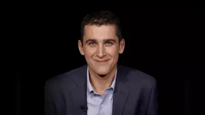 US Right-Wing Influencer Slams Anti-Indian Sentiment as 'Dumbest Racism'