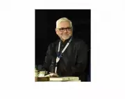 Amitav Ghosh Returns to Kolkata with Ghost Eye, Explores Fiction's Power