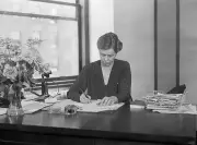 Beyond AI Layoffs: How Eleanor Roosevelt's Wisdom Fuels Young Professionals' Dreams