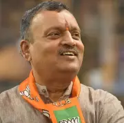 BJP's Nagpur Gamble: New Faces Over Nostalgia for NMC Polls