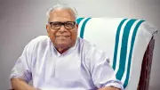 CPI(M) Permits V S Achuthanandan's Family to Accept Padma Award After Consultation