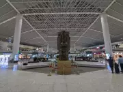 Delhi Airport Passenger Growth Stalls in 2025, First Time Since Pandemic