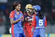Delhi Capitals Defeat RCB to Keep WPL Playoff Hopes Alive