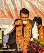 Fadnavis Pledges Personal Guarantee for Nagpur's Development Ahead of NMC Polls