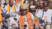 Fadnavis Rides Royal Enfield in Nagpur's Final Election Rally as Campaigning Ends