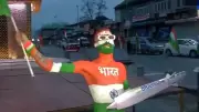 Gujarat Tourist Paints in Tricolour, Waves Flag at Srinagar's Ghanta Ghar on Republic Day