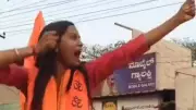 Hindutva Leader Harshita Thakur Among 7 Booked for Provocative Gesture at Dargah in Belagavi