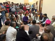 Jaisalmer MLA Stages Sit-In Over Dry Jal Jeevan Mission Taps, Demands 10-Day Deadline