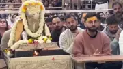 Kohli, Kuldeep Visit Mahakaleshwar Temple Ahead of ODI Decider Against New Zealand