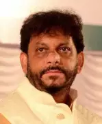 Mumbai Muslim Leaders Slam Waris Pathan's 'Burqa-Clad Mayor' Remark