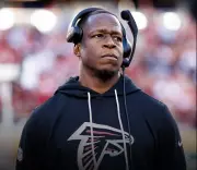 NFL Black Monday 2025: 4 Head Coaches Fired, Including Stefanski & Carroll