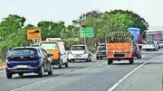 NHAI Flags 424 Mobile Network Blackspots on Highways, Urges TRAI Action