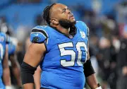 Panthers' Pro Bowl Guard Robert Hunt Eyes Playoff Return After Injury