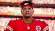 Patrick Mahomes Loses Bet, Wears Teammate's Jersey During Injury Rehab