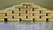 Rs 3.8 Crore Gold Dust Seized at Mumbai Airport from Bahrain Passenger
