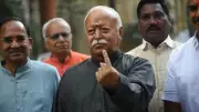 RSS Chief Mohan Bhagwat Votes in Nagpur, Stresses Voting as Citizen's Duty