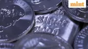 Silver Futures Plunge 4% on MCX as Geopolitical Tensions Ease, ETFs Crash Up to 24%