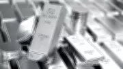 Silver Futures Soar Past Rs 4 Lakh per kg on MCX, Setting New Record High