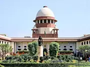 Supreme Court 'Disturbed' by Calcutta HC Commotion During ED Raids Hearing