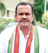 Telangana Minister Vows to Shut Corporate Schools If Made Education Minister