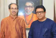 Thackeray Cousins Visit Mumbadevi Temple Ahead of Mumbai Civic Polls