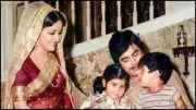 Tusshar Kapoor Shares Nostalgic Throwback Pic with Jeetendra, Hema Malini & Ekta
