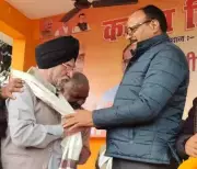 UP Govt Distributes Blankets, Runs Night Shelters as Cold Wave Grips Lucknow