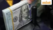 US Dollar Faces Worst Week Since June 2025 Amid Policy Uncertainty and Geopolitical Tensions