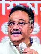 Vande Bharat Sleeper Train Sparks Political Food Fight Over Non-Veg Menu