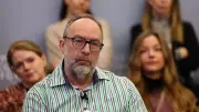 Wikipedia Hits 25: Jimmy Wales Reflects on Its Unlikely Rise Against the Odds