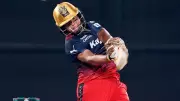 Yadav-Ghosh Partnership Powers RCB to 182/7 Against Gujarat Giants in WPL