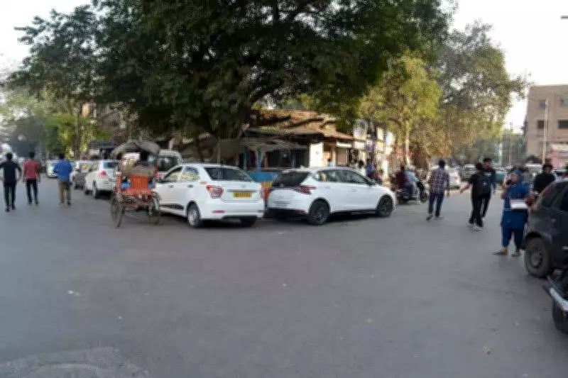 Kolkata Couple Assaulted in Late-Night Park Street Brawl, Police Probe Underway