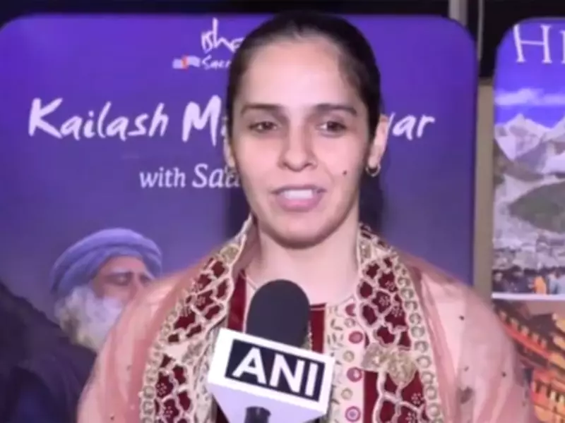 Saina Nehwal Honored with Prestigious Bhavya Bharat Bhushan Award