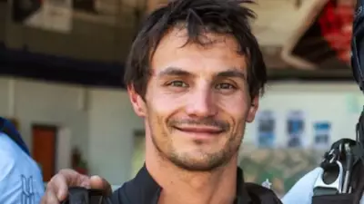 Former Wingsuit World Champion Pierre Wolnik Dies in Parachute Failure Near Mont Blanc