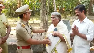 Kerala MVD Honors Elderly Woman for Confronting Traffic Violator