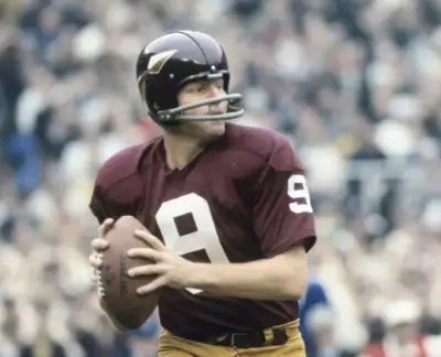 NFL Legend Sonny Jurgensen Passes at 91, Leaves Legacy and $2 Million Net Worth