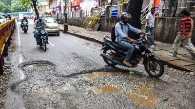 Pothole Fatalities Surge 53% in Five Years, Uttar Pradesh Bears Over Half of 9,400 Deaths