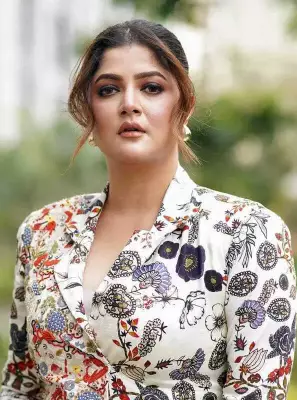 Srabanti Chatterjee Files Cybercrime Complaint Over Social Media Abuse