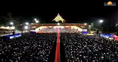 Thousands Gather for Maha Shivaratri Celebrations Led by Sri Sri Ravi Shankar in Bengaluru