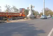 Ahmedabad Ring Road Closure Sparks Protests, Traffic Chaos and Police Clash