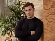 Airbnb CEO Reveals AI Chatbots Outperform Google in Revenue Generation