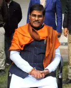 Bihar Assembly Health Minister Stumbles, Senior Leaders Intervene in Chaotic Session