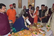 BJP Leader Ravi Shankar Prasad Performs Ancestral Rituals at Gaya's Vishnupad Temple