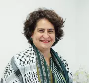 Congress Leaders Rally to Defend Priyanka Gandhi Amid Bittu's Complaint Threat