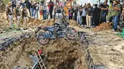 Delhi Police Arrest Sub-Contractor After Motorcyclist Dies in Uncovered Pit