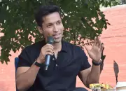 Durjoy Datta at Kolkata Lit Fest: Digital Age Love, Dating Apps & Emotional Honesty
