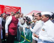 Fadnavis Asserts PM Modi Shielded Agriculture in Indo-US Trade Deal